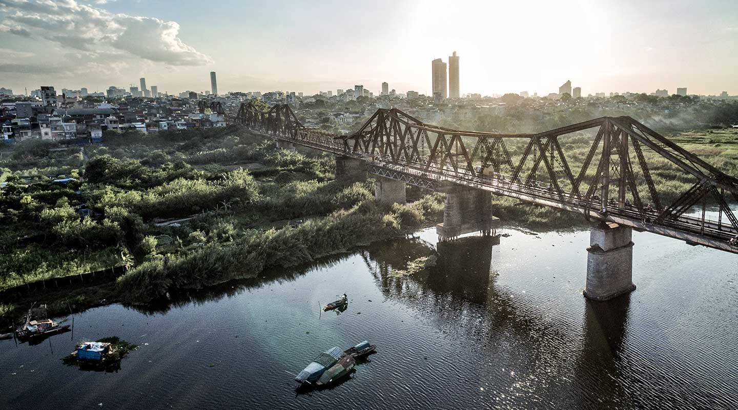 Long Bien Bridge, Hanoi Vietnam